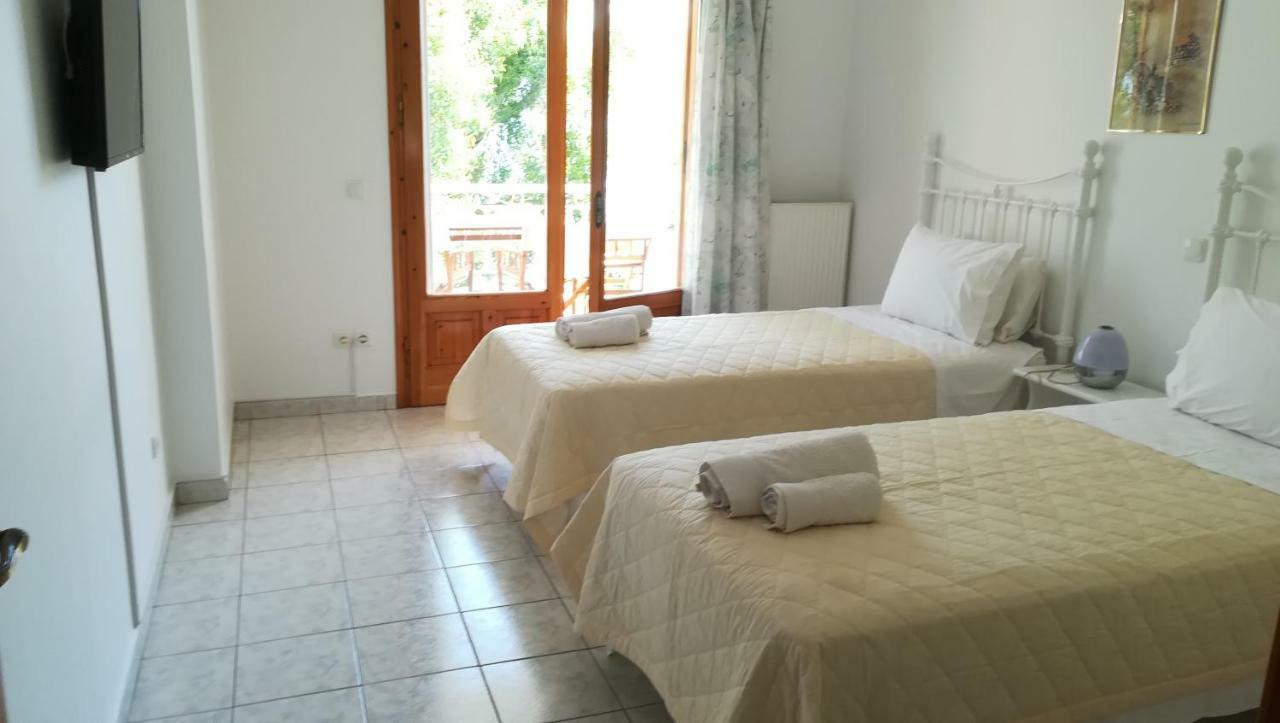 ליגיה Tzeni Villa מראה חיצוני תמונה