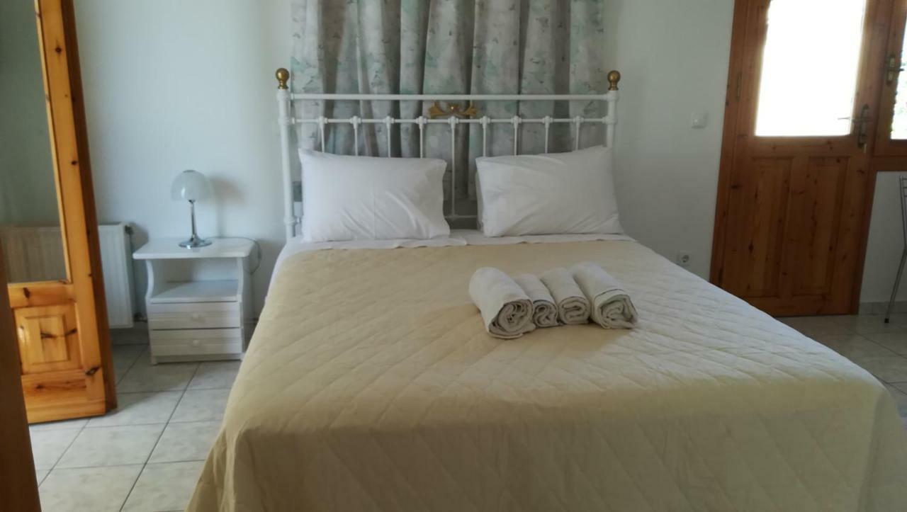 ליגיה Tzeni Villa מראה חיצוני תמונה
